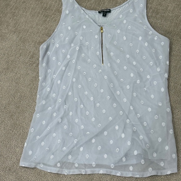 Express tank top haul - Picture 2 of 7